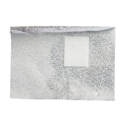 Soak Off Foil Wrap lähikuva kynsistudio Silver Beauty